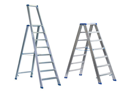 Stufenstehleitern