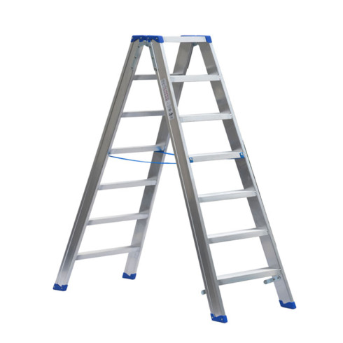 Stufenstehleiter beidseitig begehbar