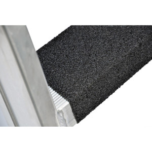 Stufenanlegeleiter 60 cm breit mit Handlauf und Antirutschbelag ohne Traverse